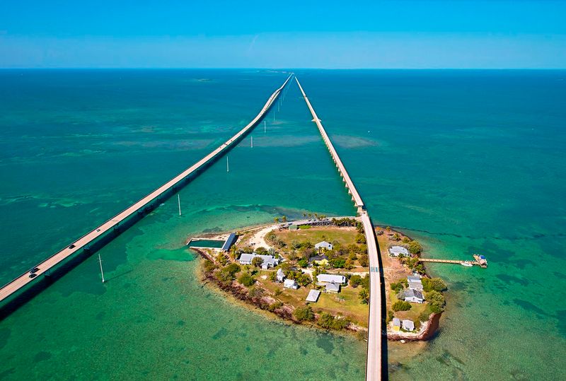 Cruise Through The Florida Keys