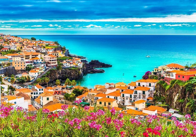 Madeira Cliff Retreat