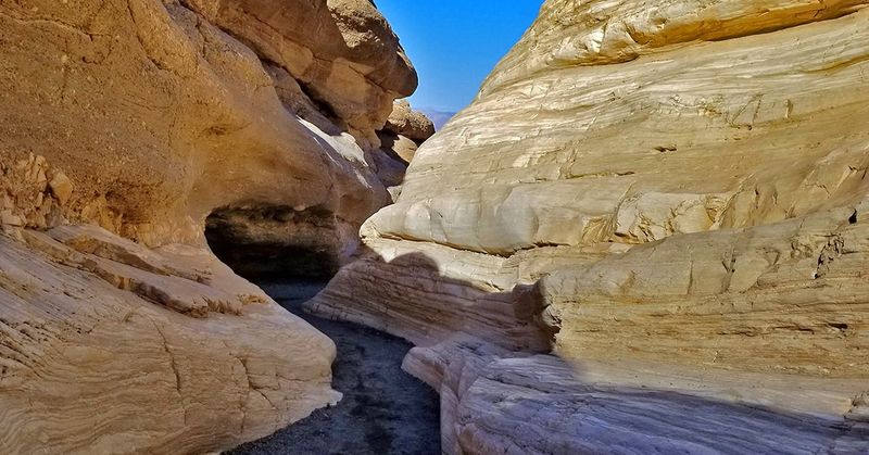 Mosaic Canyon – California