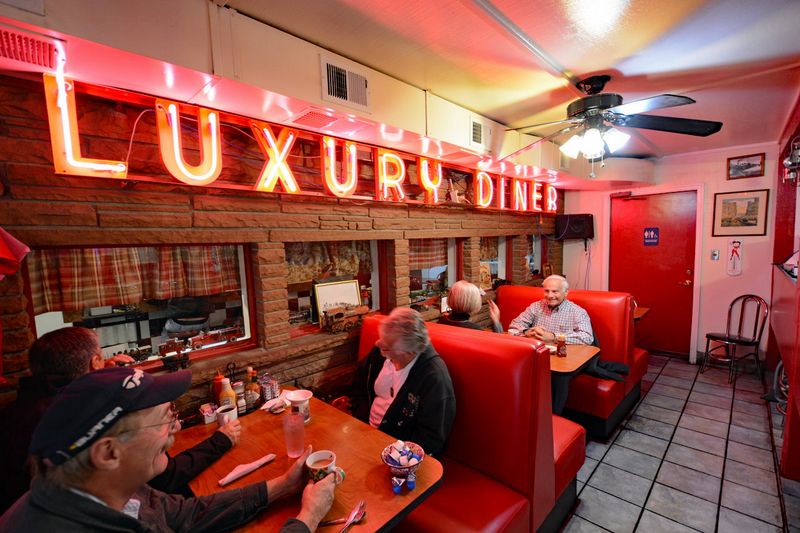 Wyoming – Chicken Fried Steak At Luxury Diner