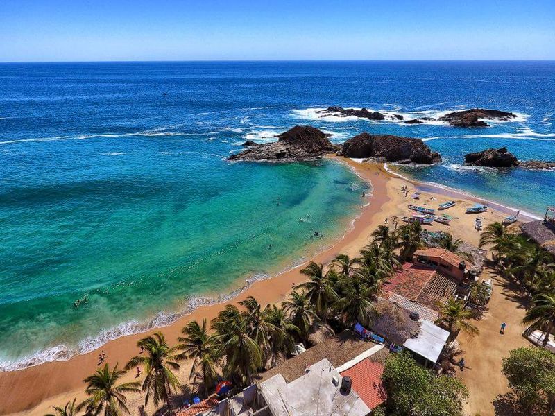 San Agustinillo Shoreline (Hidden Gem)