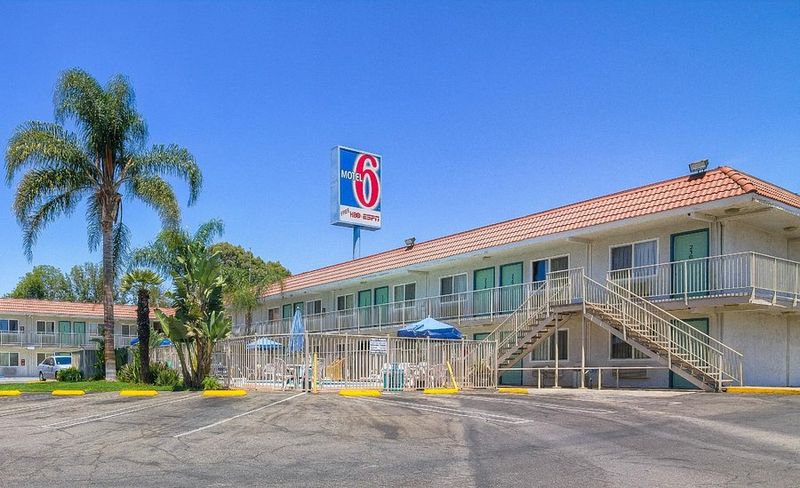 Avoid: Motel 6
