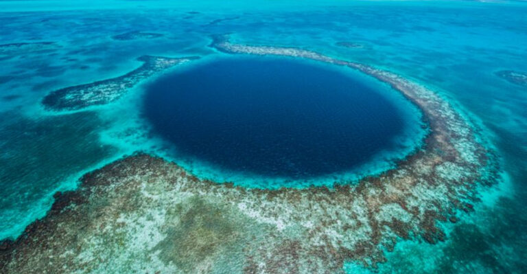 11 Incredible Snorkeling Spots Few Know About And 4 That Aren’t Worth The Dive
