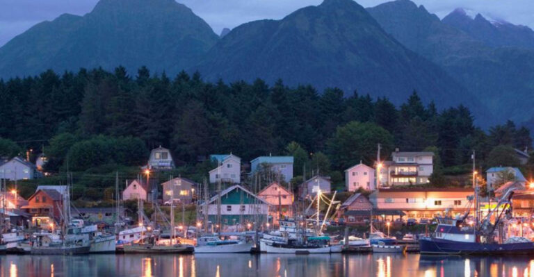 11 Must-See Alaska Destinations For Summer—And Where To Head In Winter Instead