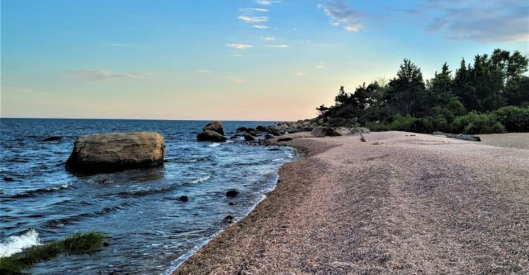 13 Most Scenic Small Towns In Connecticut For Nature Lovers