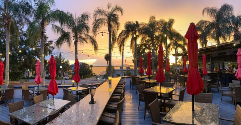 13 Reasons To Escape To Mount Dora, Florida, To Relax And Unwind