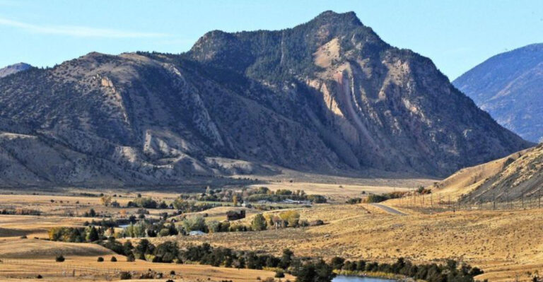 13 Secluded Neighborhoods Sheltered In The Foothills Of Montana’s Paradise Valley