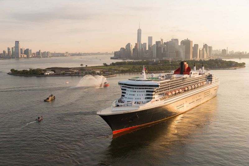 Queen Mary 2: New York to Southampton
