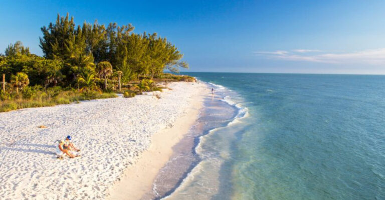 24 Amazing US Island Destinations To Visit