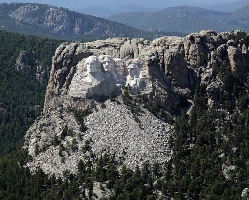 Mount Rushmore's Distant Disappointment