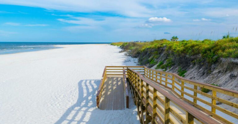 7 U.S. Beach Towns To Avoid + 7 You Should Visit Instead
