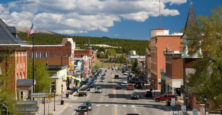 8 Hidden Colorado Towns That Stole My Heart—And 4 I’d Skip Next Time