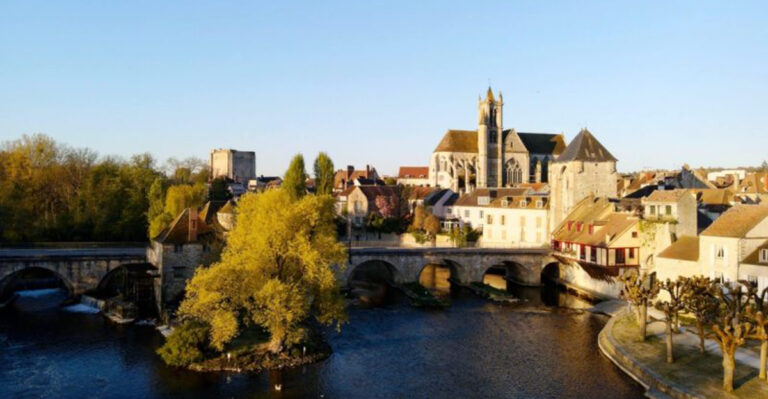 An Hour From Paris, Here Are 7 Quaint Villages To Visit Near The French Capital