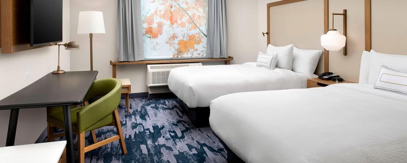 Stay Instead: Fairfield Inn & Suites