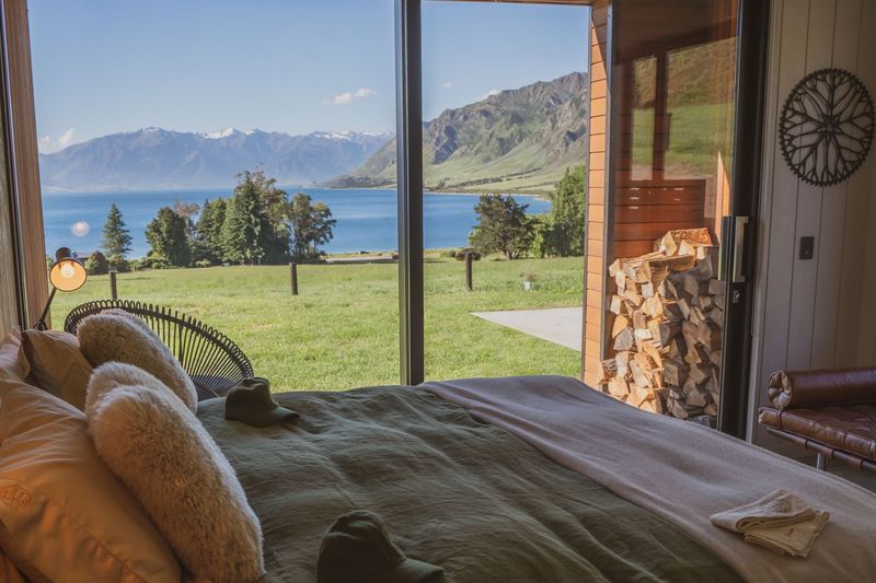 New Zealand Sheep Station: Carbon-Negative Farm Stay
