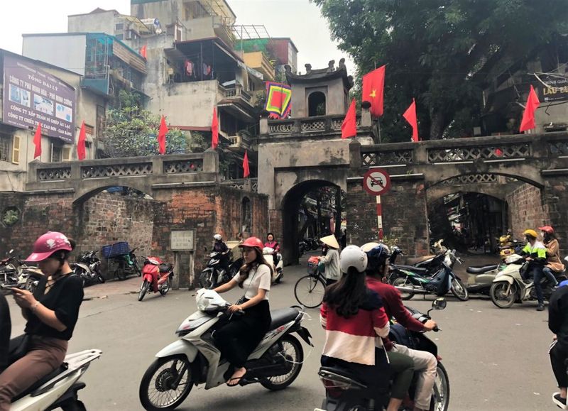 Hanoi's Street Symphony Delights Experienced Explorers