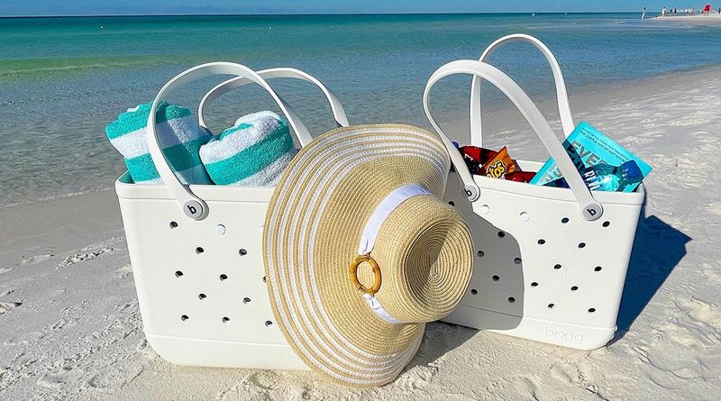 What To Pack For A Perfect Island Day