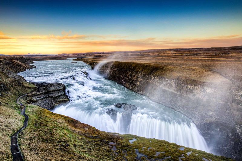 Iceland Considers Visitor Caps at Natural Attractions