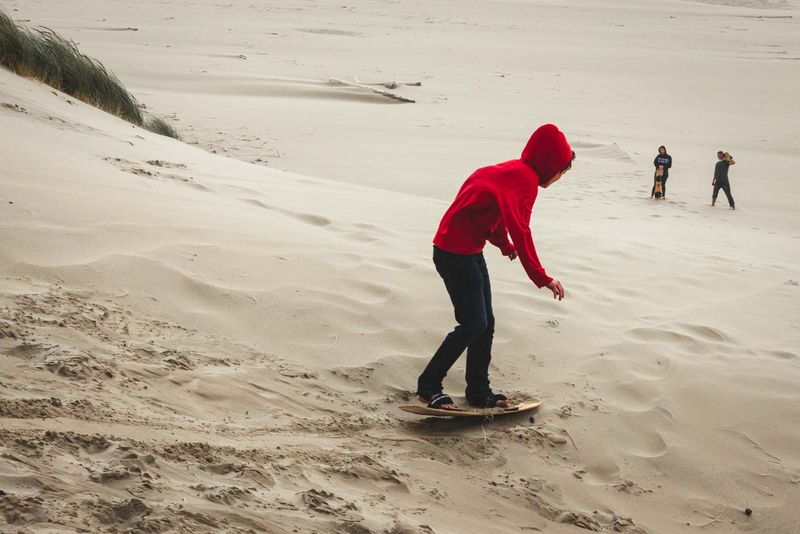 Sandboard the Moses Lake Dunes
