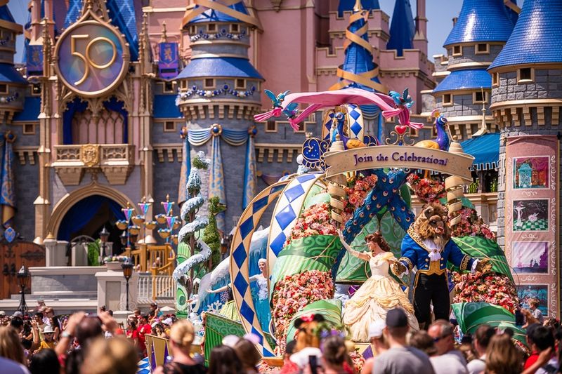 Saving Seats Or Parade Spots For Large Groups Who Aren't There