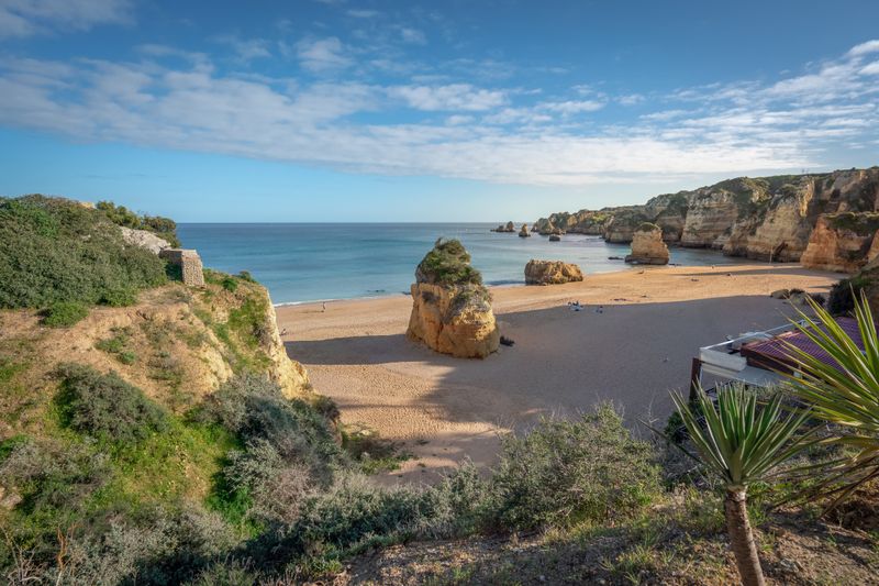 Praia Dona Ana, Portugal