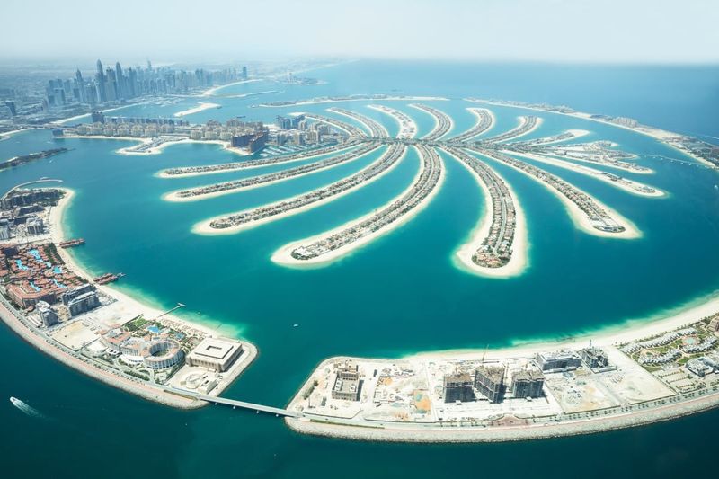 Dubai's Artificial Attractions
