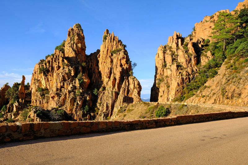 Calanques de Piana Drive: Nature's Crimson Sculpture Garden