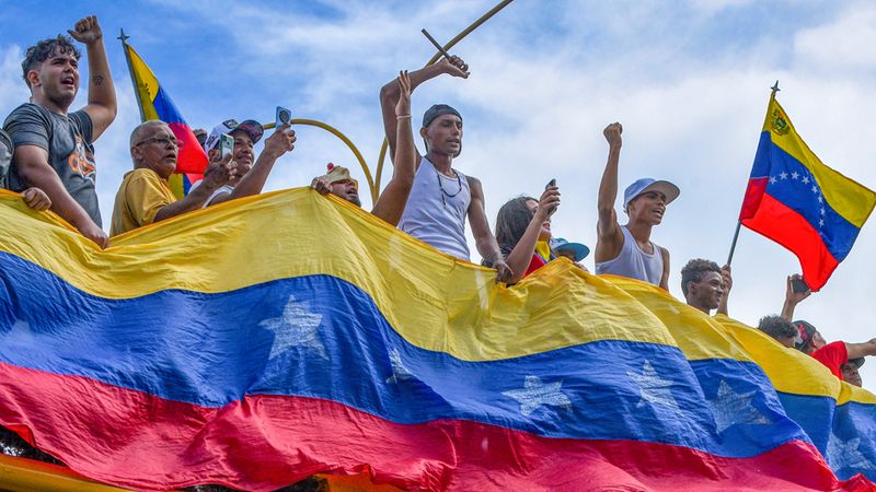 Venezuela: Economic Collapse and Lawlessness