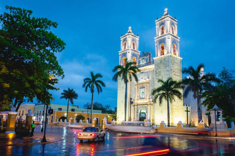 Valladolid: Gateway to Mayan Wonders