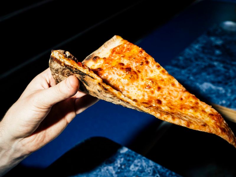 DON'T Eat at Chain Restaurants