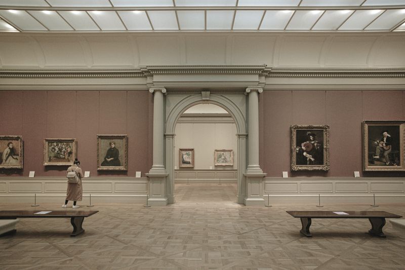 DO Visit Museums During Off-Hours