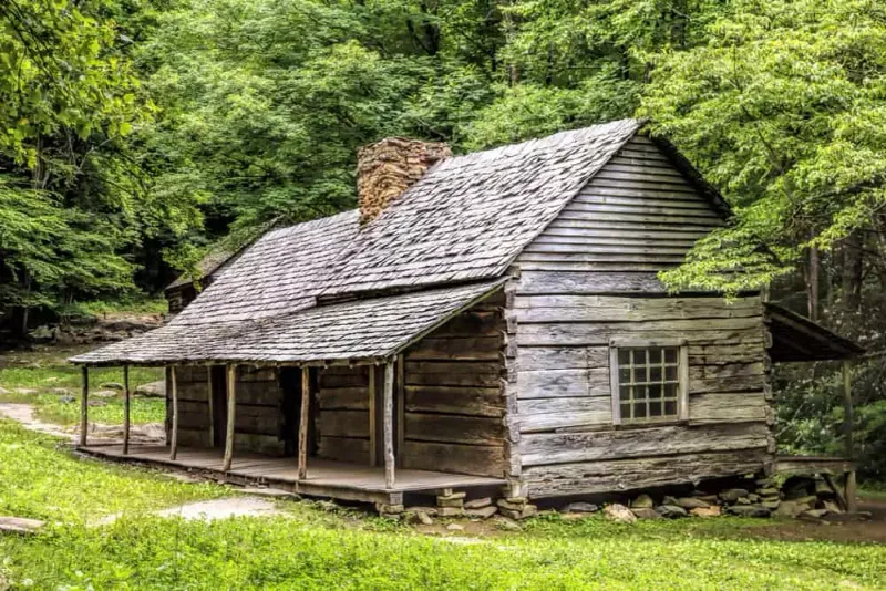Visit The Historic Ogle Cabin In The Park's Quiet Side