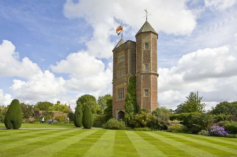 Sissinghurst Castle (Vita Sackville-West)