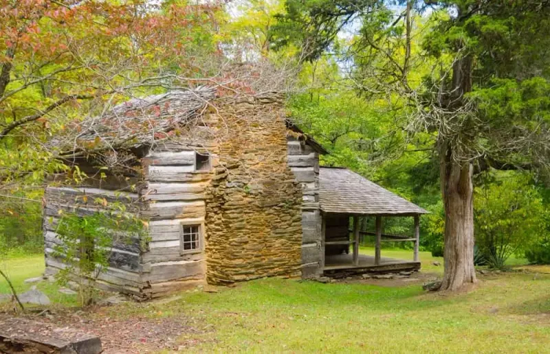 Nearby Hidden Gems Worth Adding To Your Trip