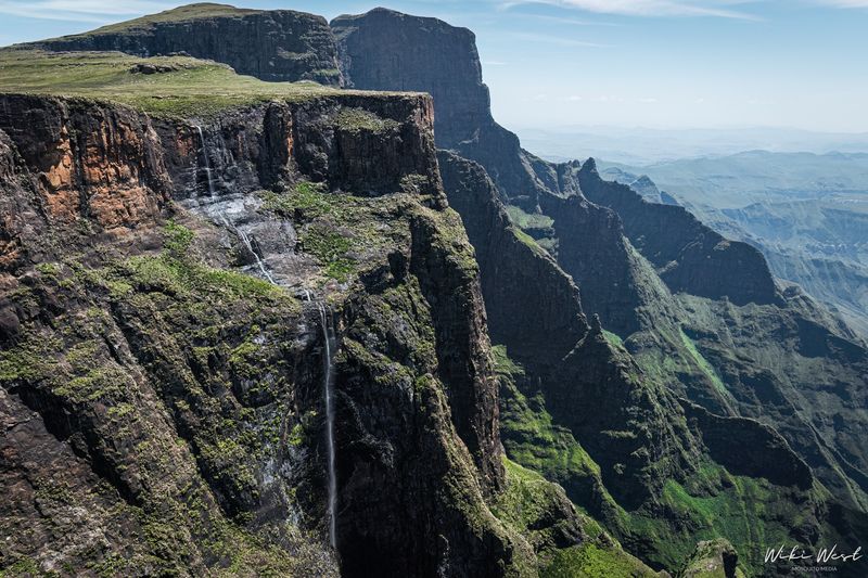 Drakensberg Mountains: South Africa's Dragon Peaks