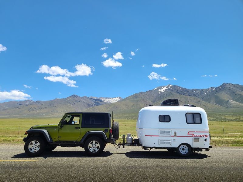 Scamp 16' Deluxe: The Reliable Road Warrior