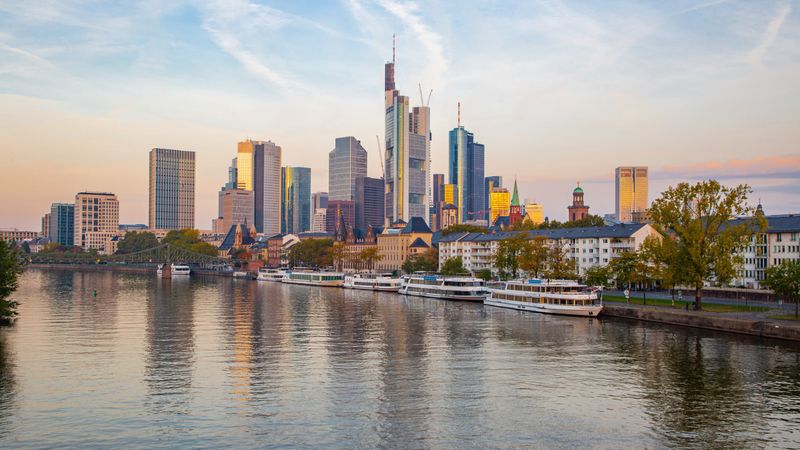 Frankfurt: Banking Center, Tourism Afterthought