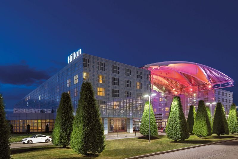 Munich Airport Hilton: Bavarian Excellence