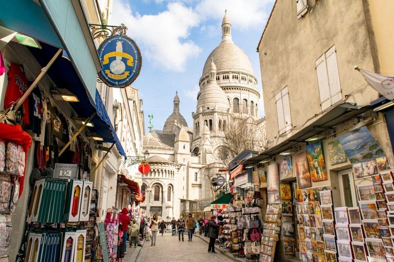 Montmartre, France: Beautiful but Overwhelming