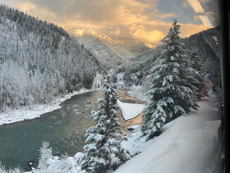 Scenic Glacier National Park Views