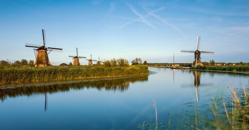 Kinderdijk Windmills: Icons of Dutch Heritage