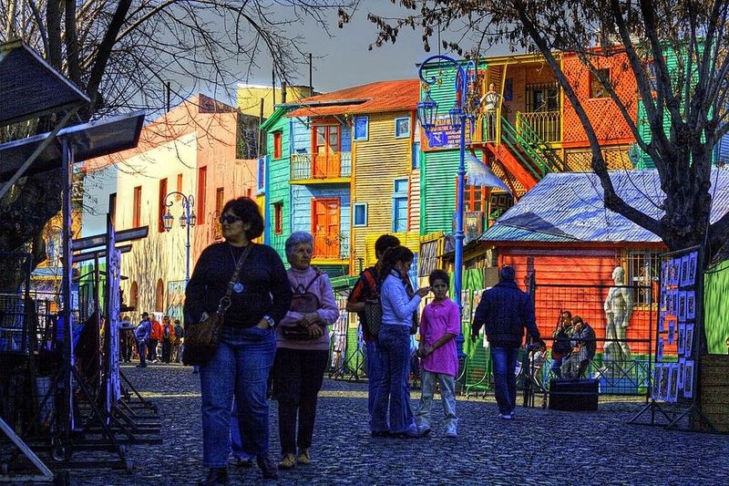 La Boca Requires Caution