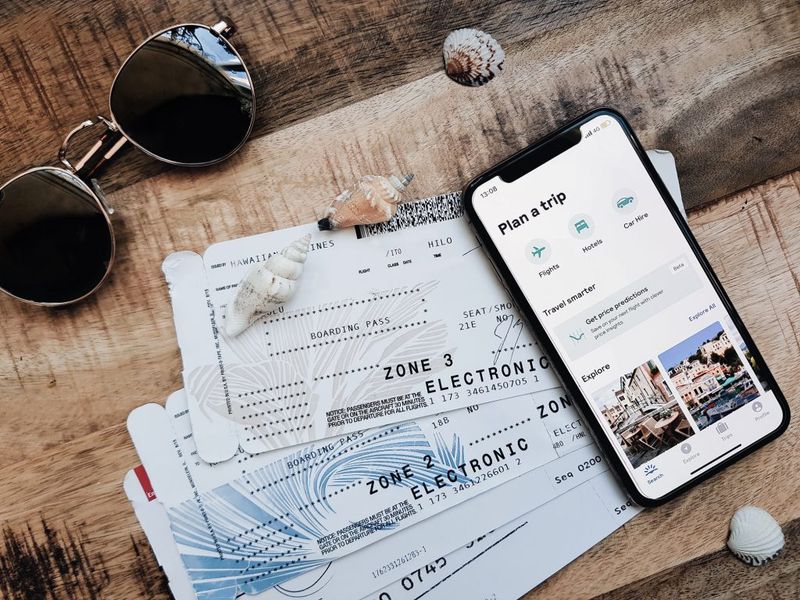 Booking Flights And Hotels Separately Vs. Package Deals