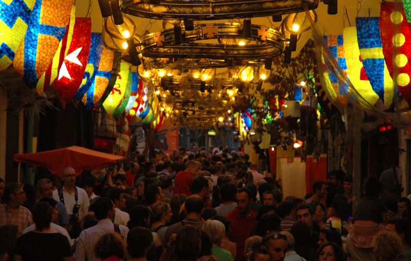 Barcelona’s Gràcia Festivities