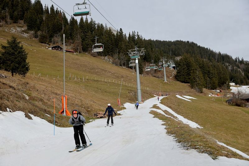 Ski Resorts Without Snow
