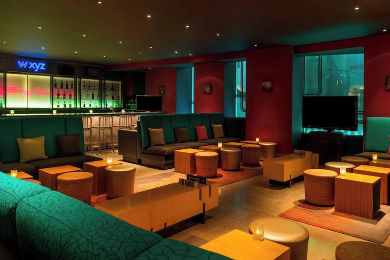 Aloft Abu Dhabi Airport