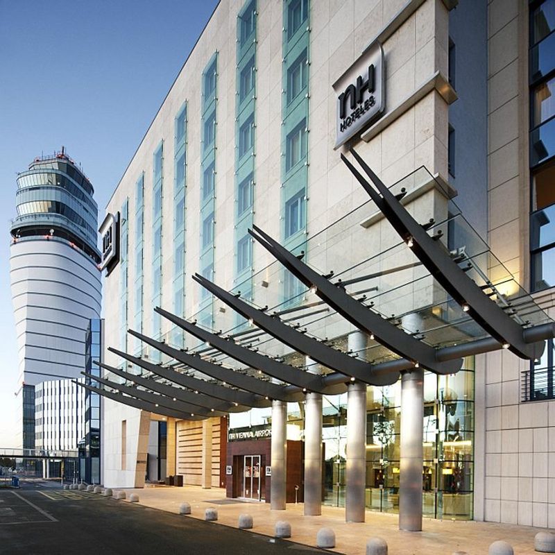 Hotel NH Vienna Airport (wow)