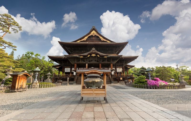 Nagano's Zenko-ji Temple Welcomes All Spiritual Seekers