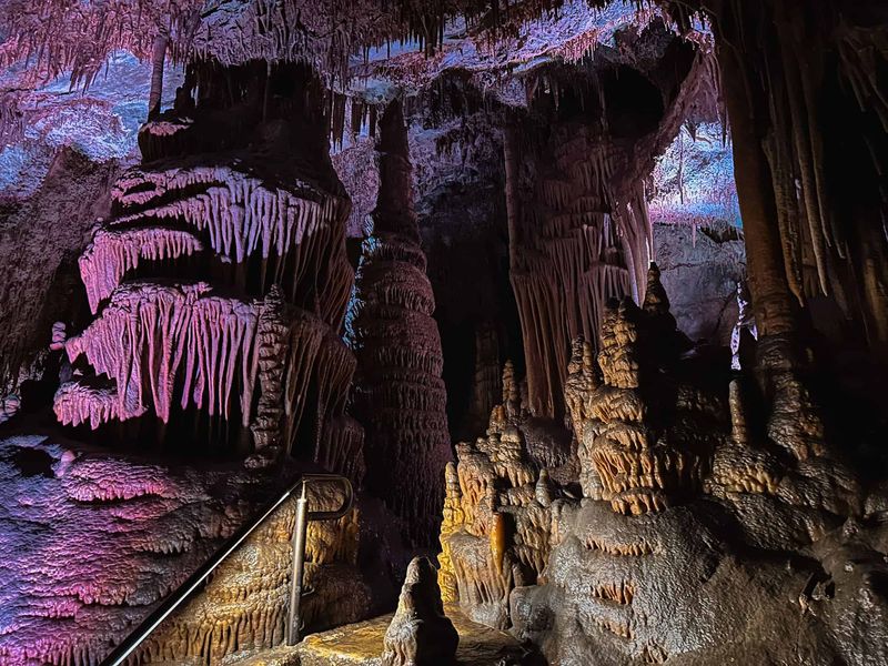 Lewis and Clark Caverns, Montana