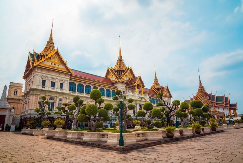 Bangkok, Thailand - Temple Tours with Vigilant Exploration